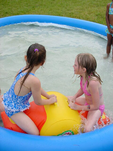 kids_pool_3.jpg